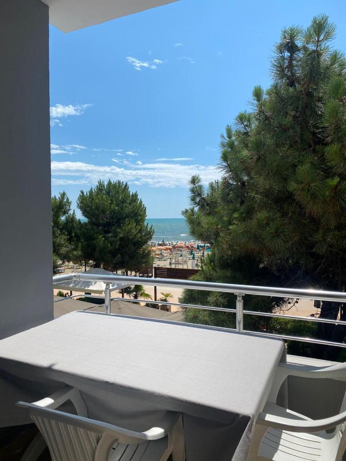 Rumar Hotel Durrës Exterior foto